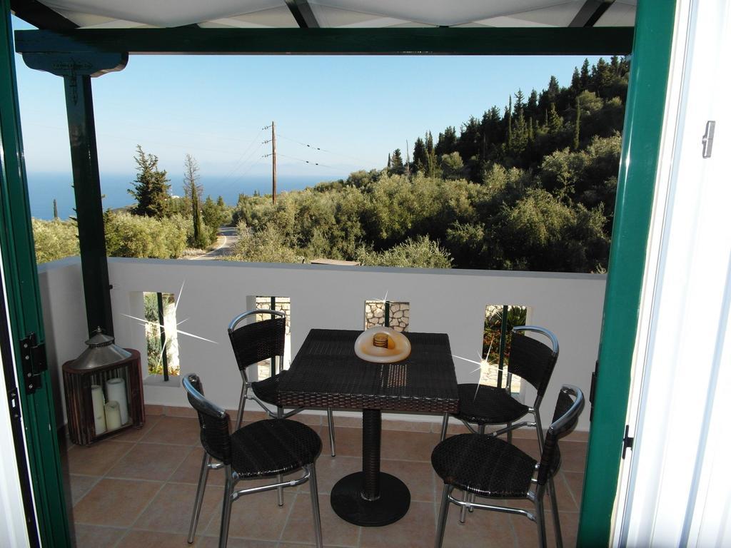 Áyios Nikítas Ionian Villas חדר תמונה