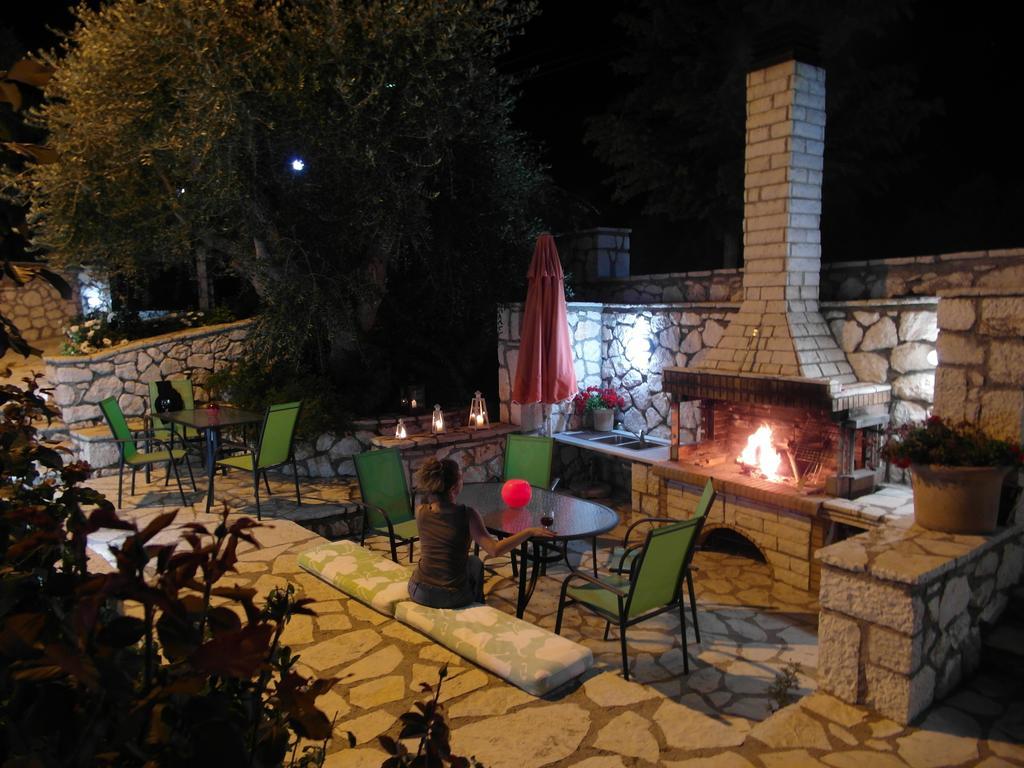 Áyios Nikítas Ionian Villas מראה חיצוני תמונה